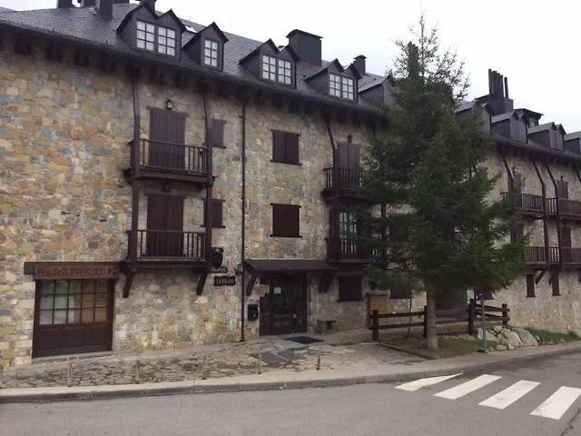 Residencial La Solana contacts